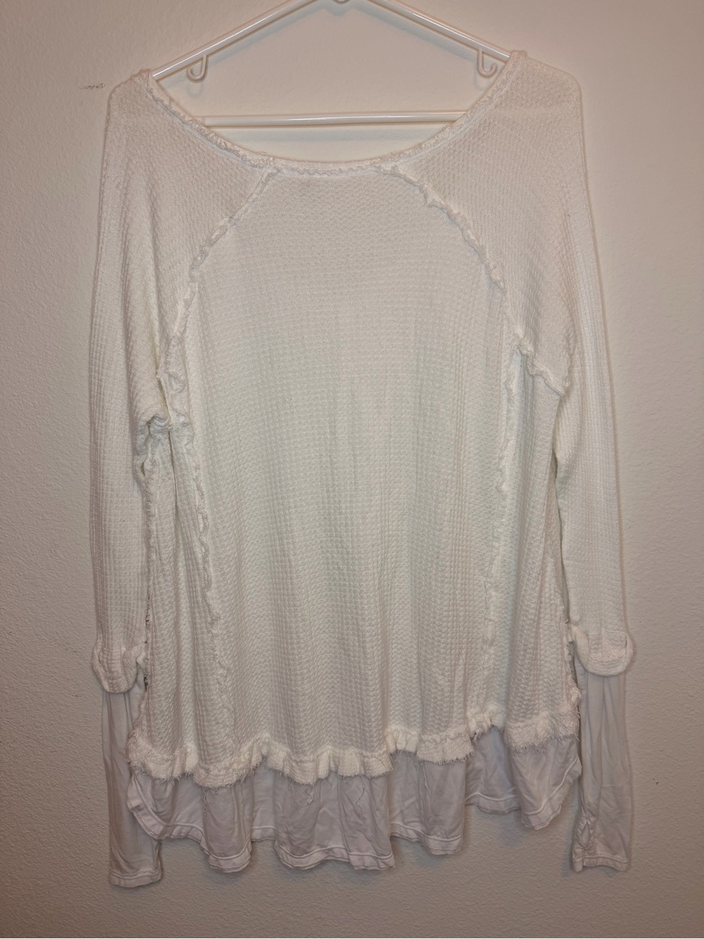 We The Free Waffle Knit V-Neck Ruffle Hem Long Sleeve Top White XS Boho - Picture 3 of 8